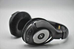 headphones, music, audio-3683983.jpg